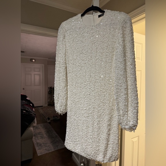 Perfect New Year's Dress! Tags on, never worn! - Picture 1 of 3